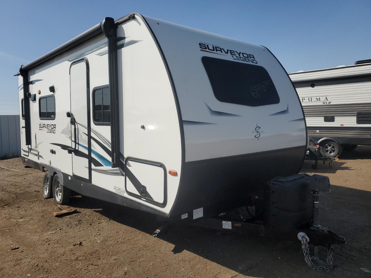 Image 1 of 2021 WILDWOOD SURVEYOR 2021 with VIN 4X4TSVV22ML03958X