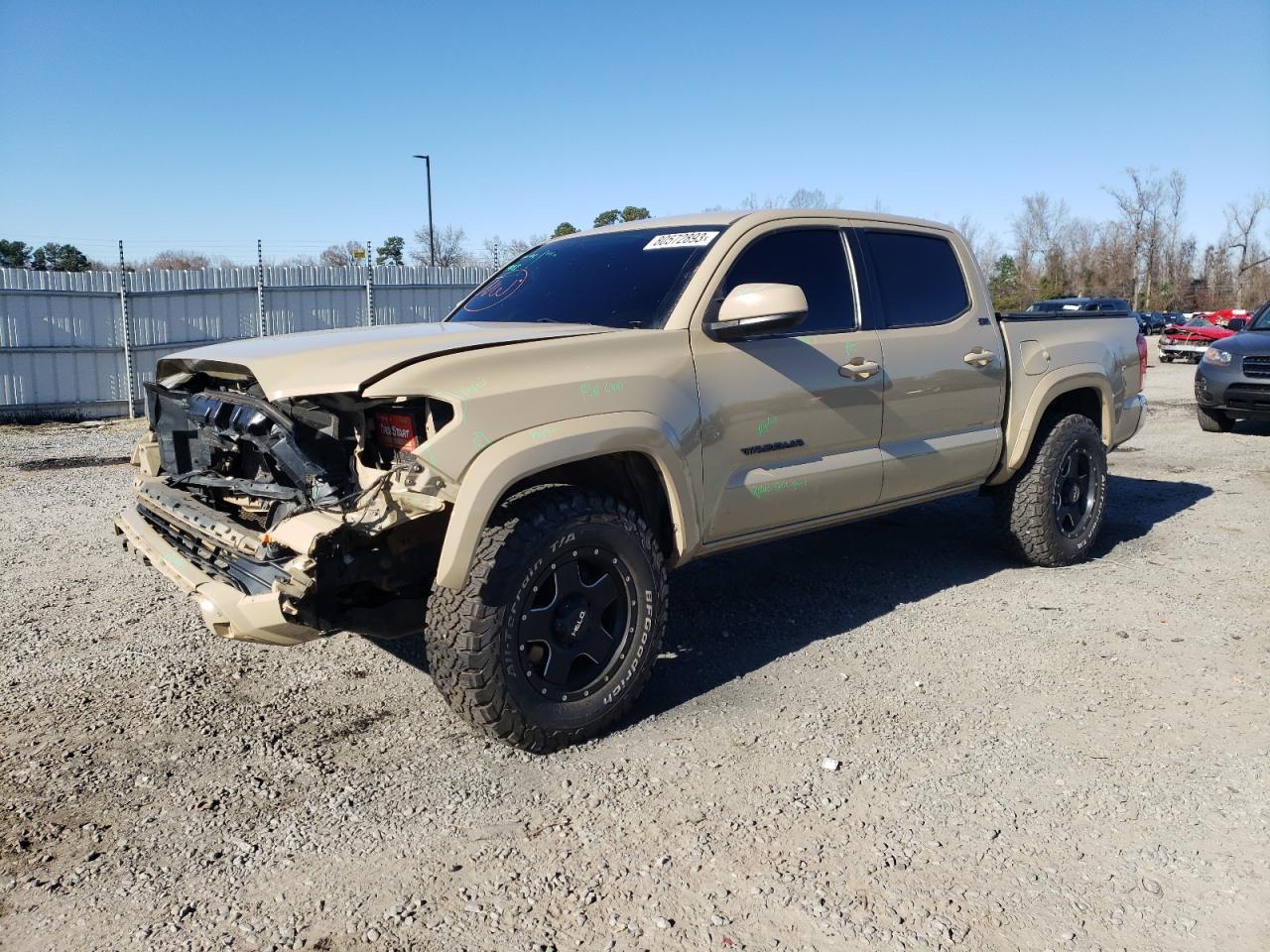 Image 1 of 2016 TOYOTA TACOMA DOUBLE CAB 2016 with VIN 3TMCZ5AN9GM001889