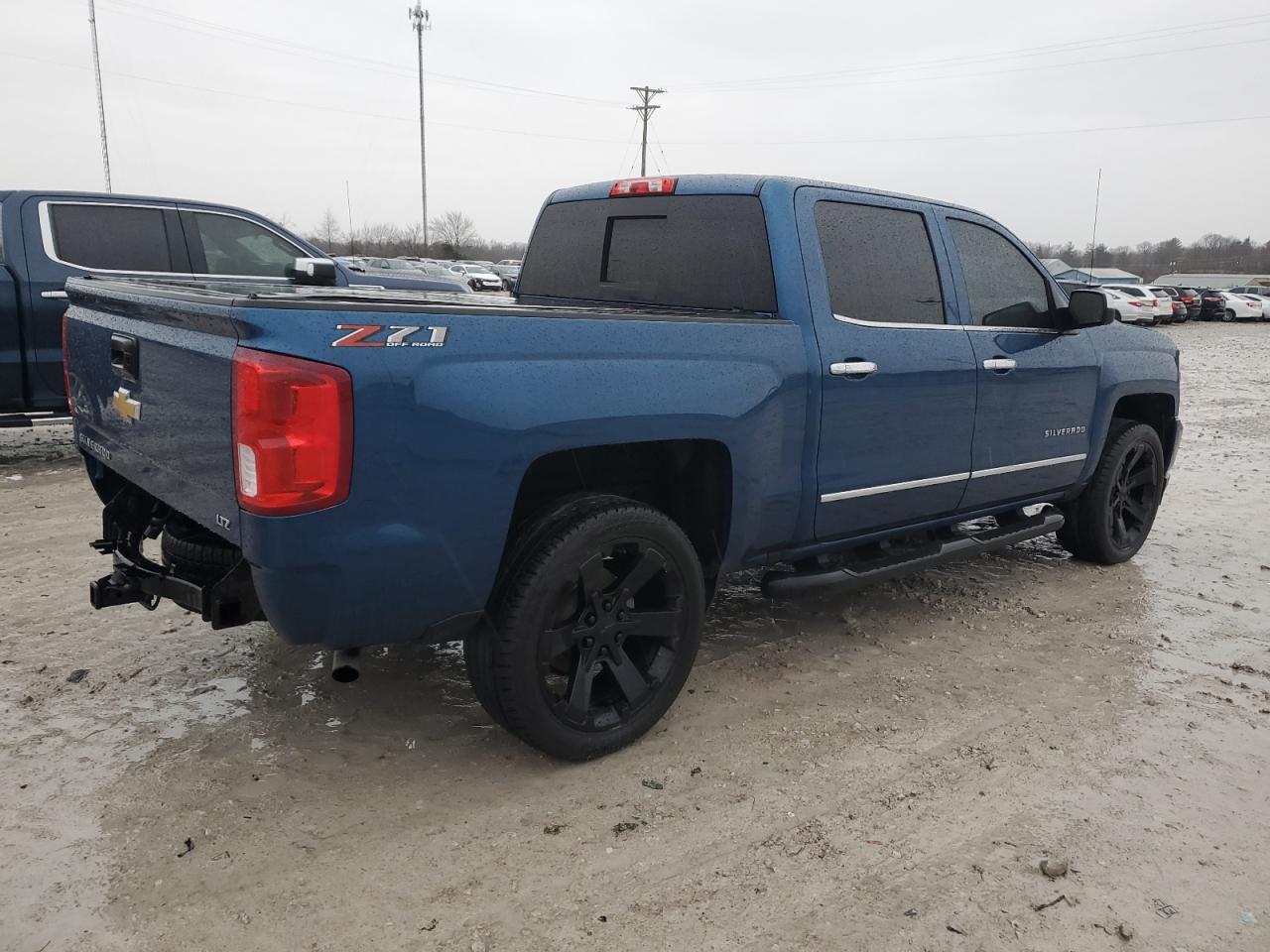 Изображение 3 2018 CHEVROLET SILVERADO K1500 LTZ 2018 с VIN 3GCUKSEC7JG120451