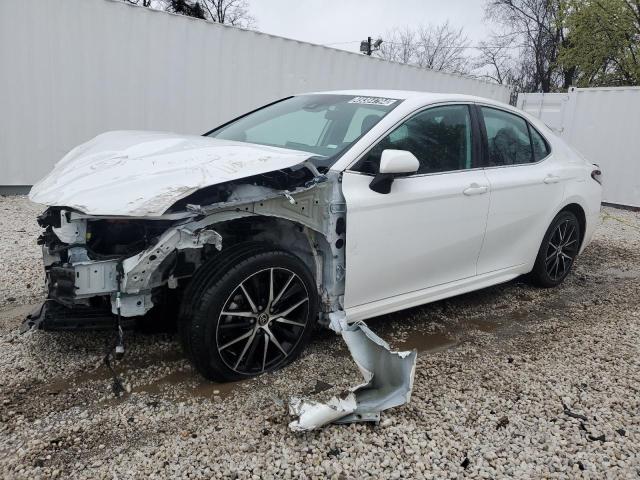 Image 1 of 2022 TOYOTA CAMRY SE 2022 with VIN 4T1G11AK8NU666407