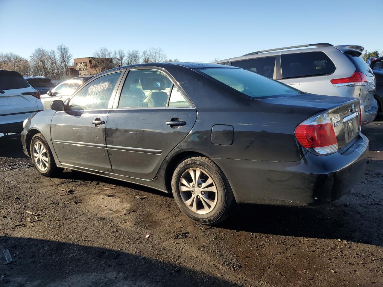 Obraz 2 z 2006 TOYOTA CAMRY LE 2006 z VIN 4T1BF30K36U622549
