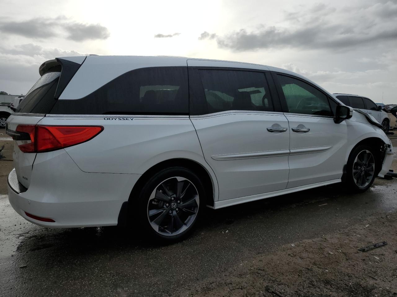 Изображение 3 2023 HONDA ODYSSEY ELITE 2023 с VIN 5FNRL6H98PB004927