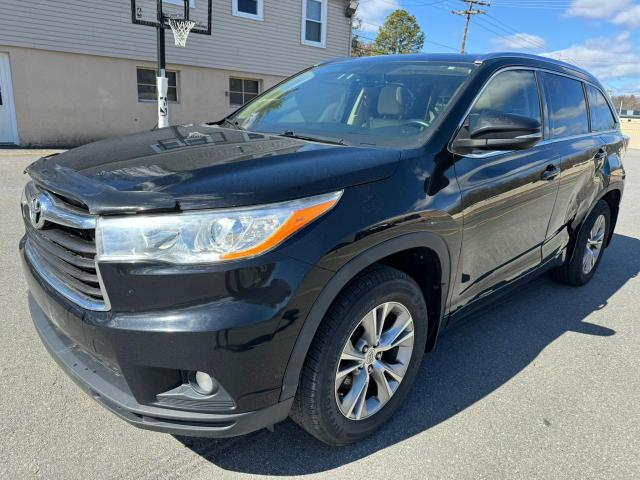 Image 1 of 2014 TOYOTA HIGHLANDER XLE 2014 with VIN 5TDJKRFH3ES050301
