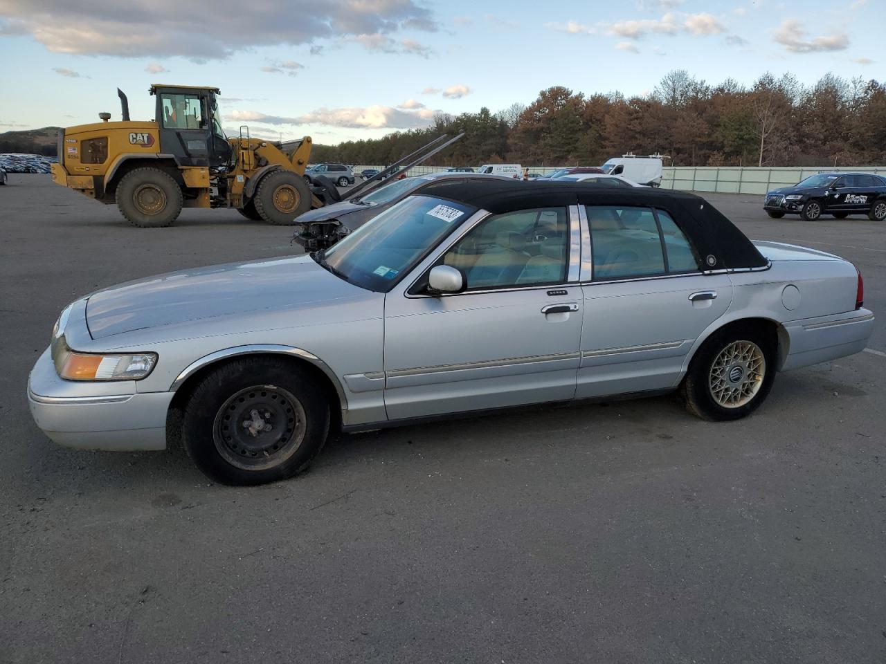 2001 MERCURY GRAND MARQUIS GS 2001 image