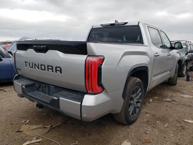 Obraz 3 z 2022 TOYOTA TUNDRA CREWMAX PLATINUM 2022 z VIN 5TFNA5DB5NX003390