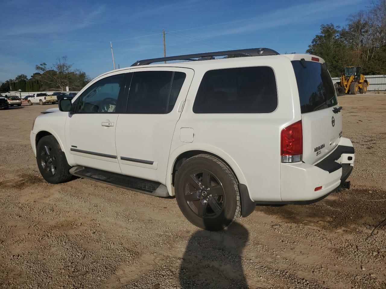 Image 2 of 2014 NISSAN ARMADA SV 2014 with VIN 5N1BA0ND7EN605527