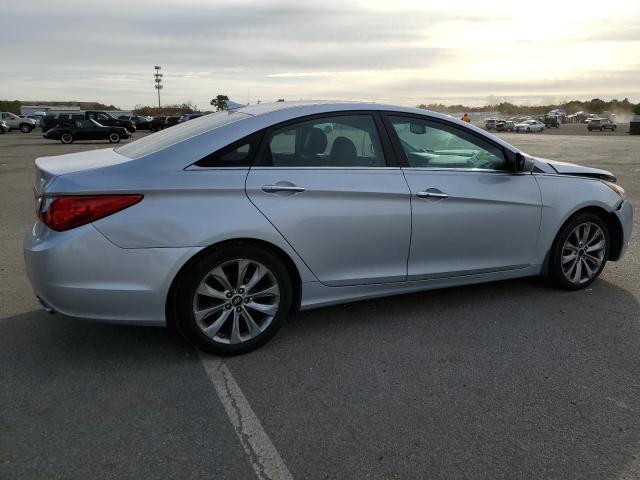 Obraz 3 z 2013 HYUNDAI SONATA SE 2013 z VIN 5NPEC4ACXDH615578
