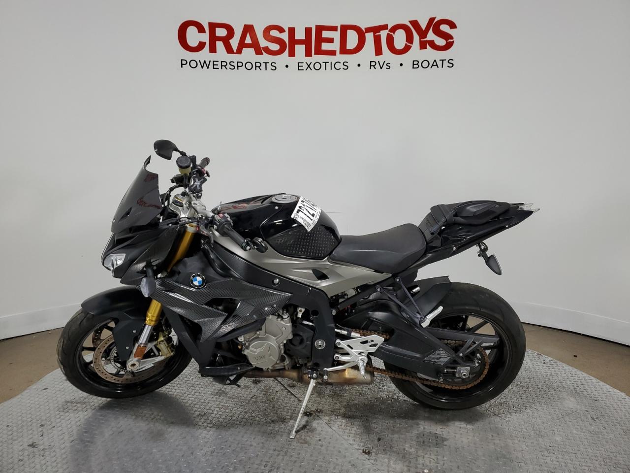 Obraz 3 z 2015 BMW S 1000 R 2015 z VIN WB10D1201FZ696201
