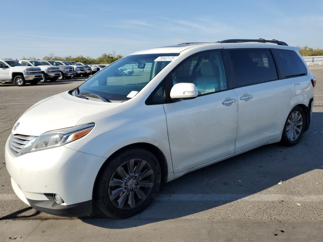 Image 1 of 2015 TOYOTA SIENNA XLE 2015 with VIN 5TDYK3DC5FS647213