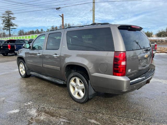 Image 3 of 2013 CHEVROLET SUBURBAN K1500 LT 2013 with VIN 1GNSKJE72DR197423