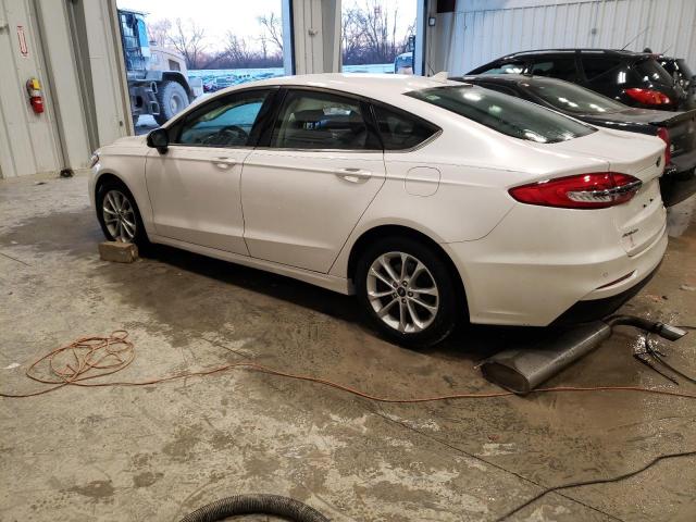 Image 2 of 2020 FORD FUSION SE 2020 with VIN 3FA6P0HD6LR123132