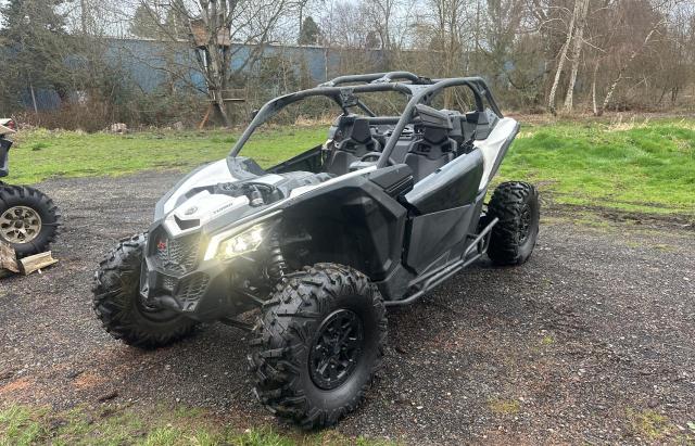 Obraz 2 z 2019 CAN-AM MAVERICK X3 TURBO 2019 z VIN 3JBVGAY44KK000144