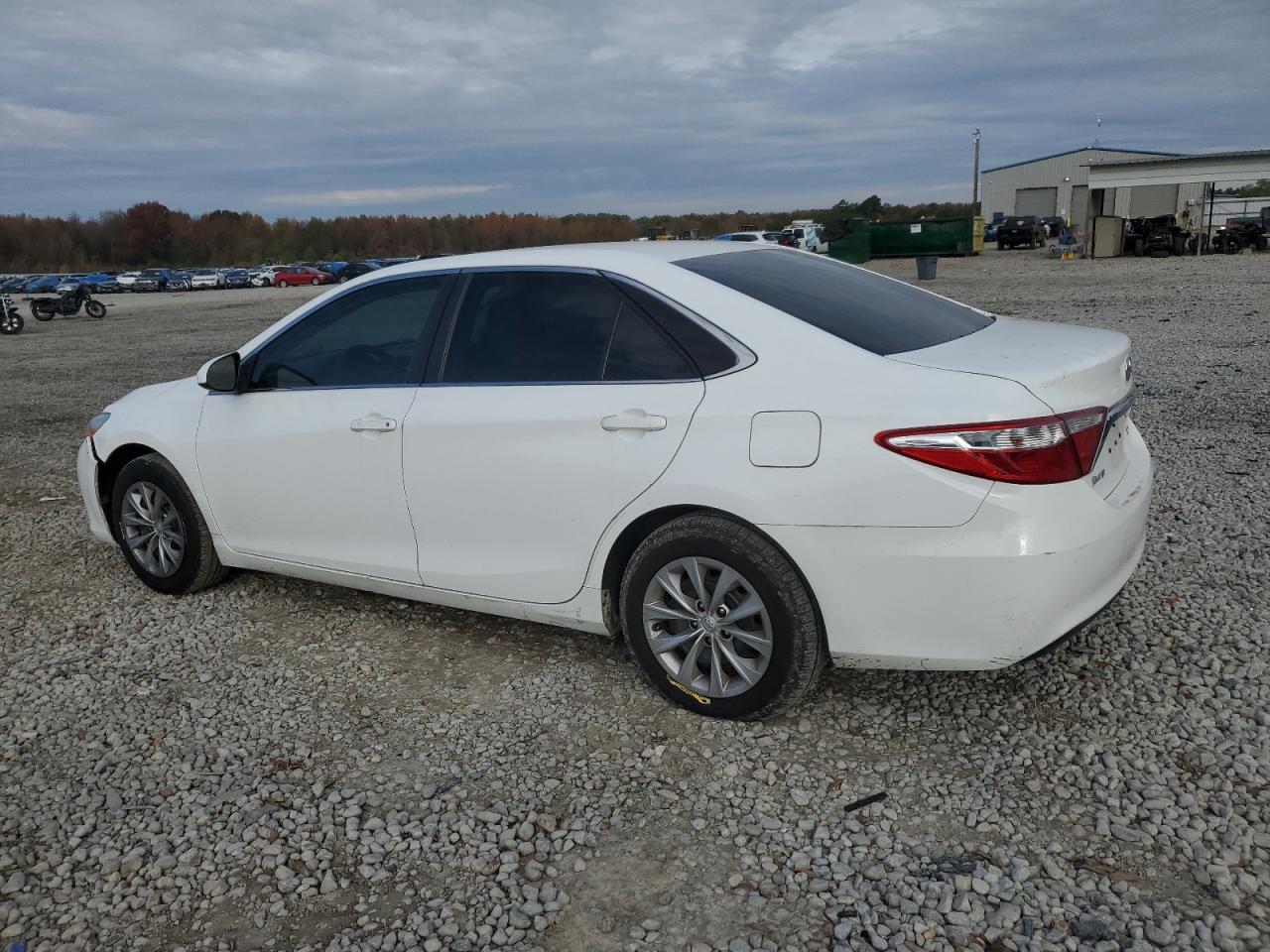 Изображение 2 2016 TOYOTA CAMRY LE 2016 с VIN 4T1BF1FK2GU241949
