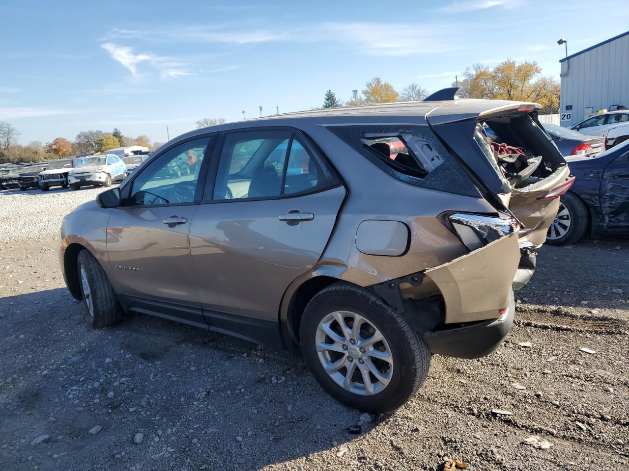 Изображение 2 2018 CHEVROLET EQUINOX LS 2018 с VIN 3GNAXHEV8JL113502