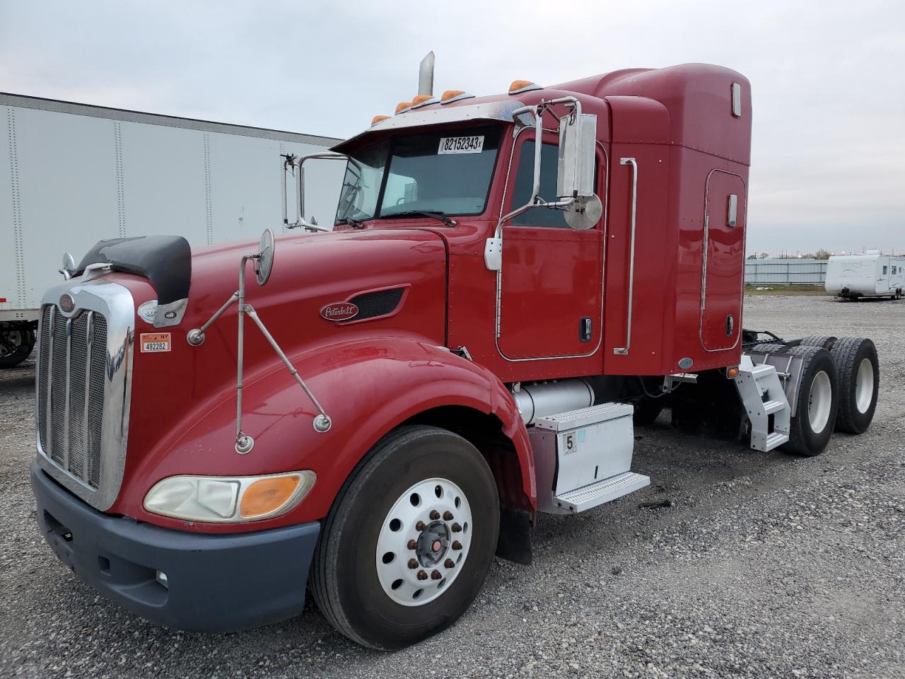 Image 2 of 2009 PETERBILT 386  2009 with VIN 1XPHD49X49D788428