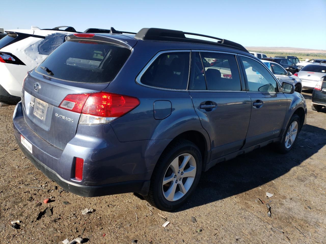 Image 3 of 2014 SUBARU OUTBACK 2.5I PREMIUM 2014 with VIN 4S4BRCCC3E3216528