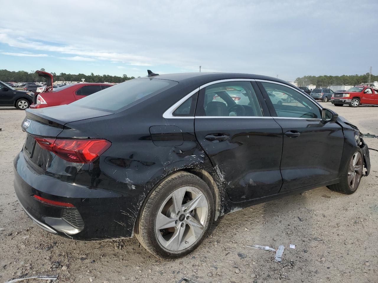 Image 3 of 2023 AUDI A3 PREMIUM 2023 with VIN WAUAUDGY7PA067577