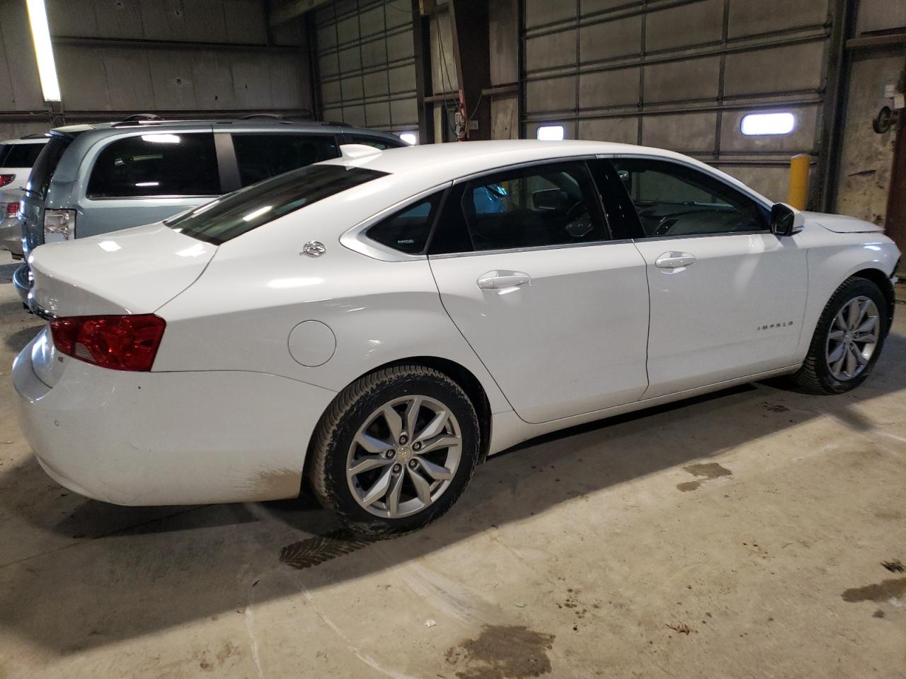 Image 3 of 2017 CHEVROLET IMPALA LT 2017 with VIN 2G1105S31H9194427