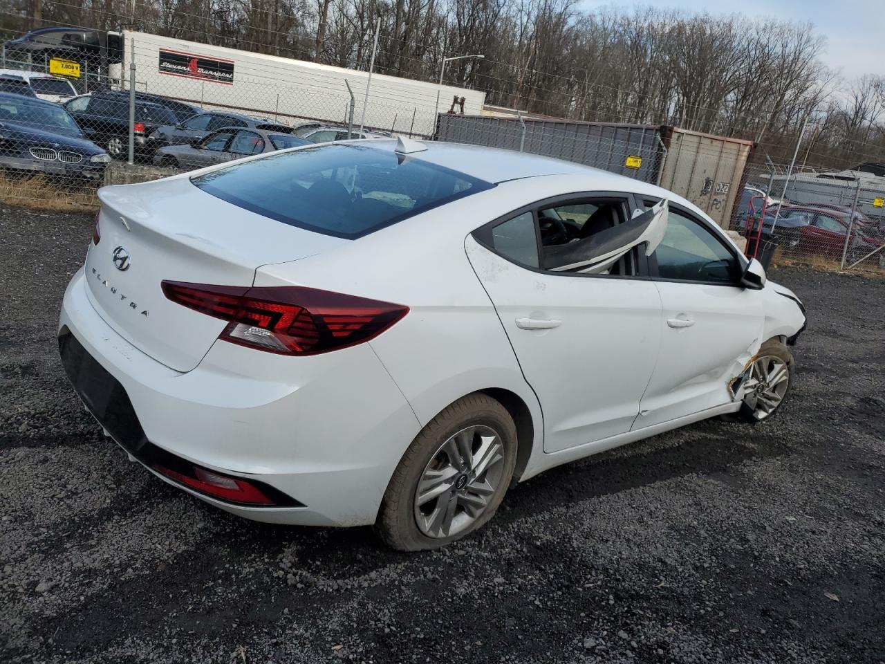Image 3 of 2020 HYUNDAI ELANTRA SEL 2020 with VIN 5NPD84LF1LH511662
