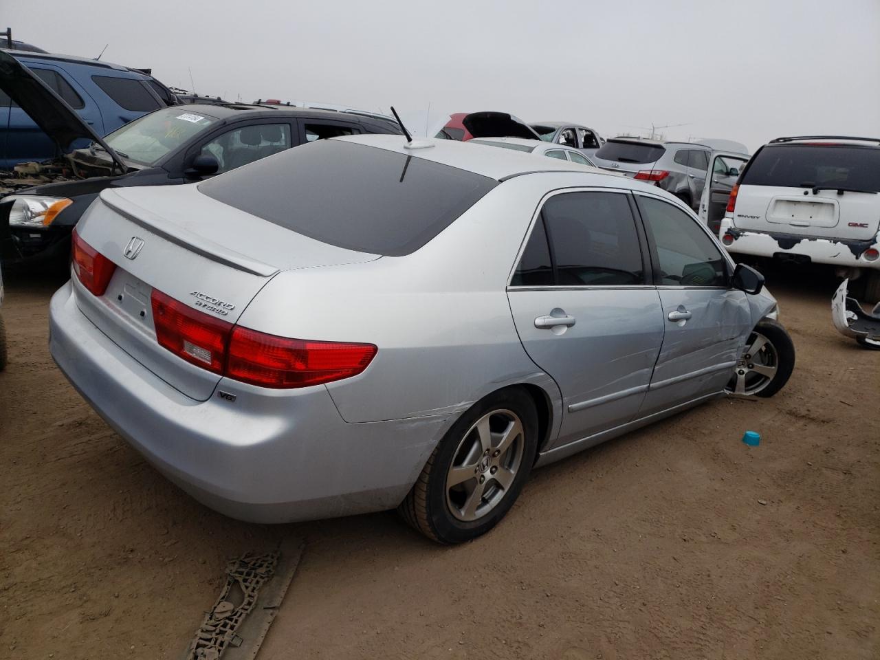 Image 3 of 2005 HONDA ACCORD HYBRID 2005 with VIN JHMCN36405C012759