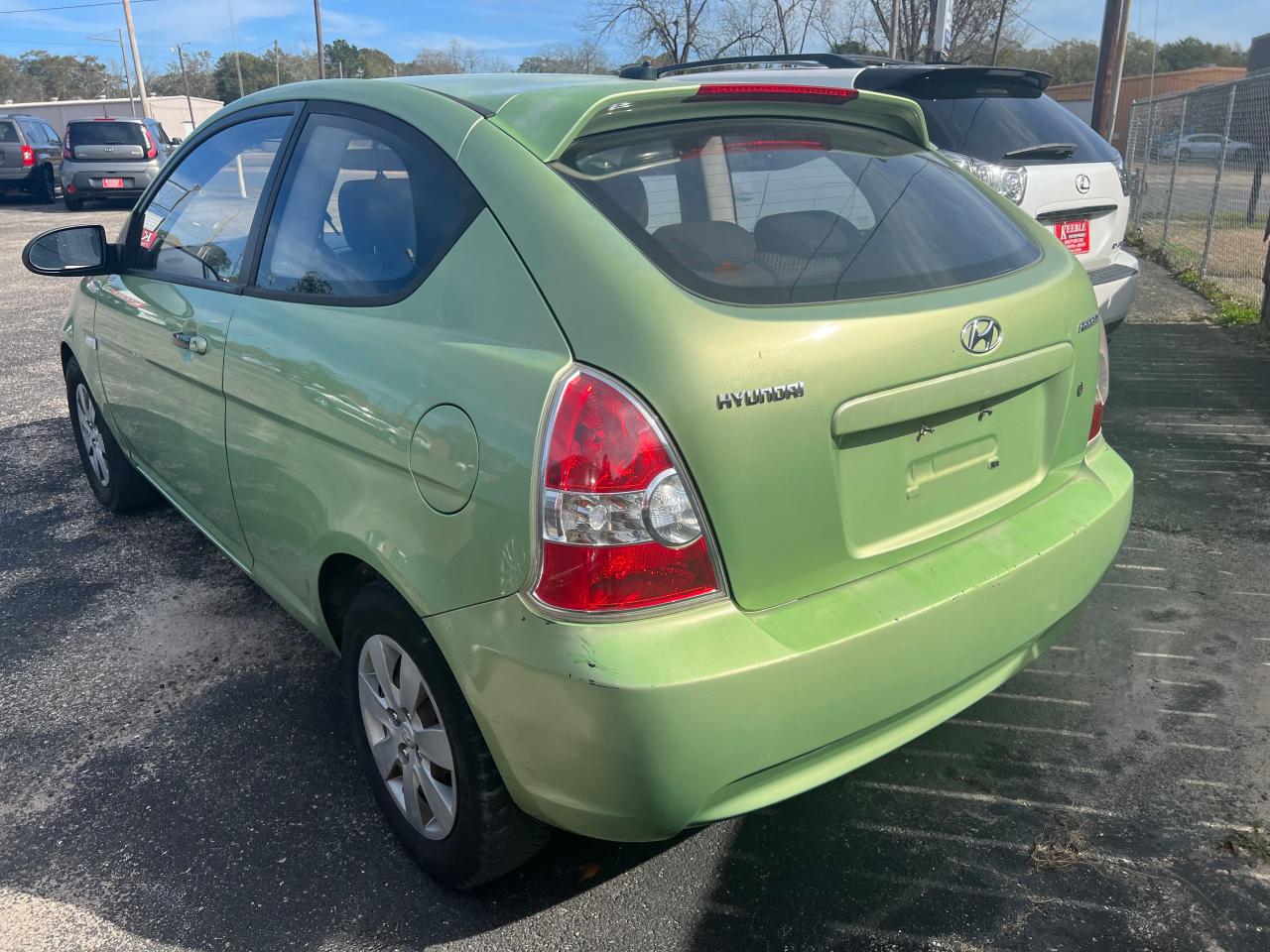 Image 3 of 2009 HYUNDAI ACCENT GS 2009 with VIN KMHCM36C59U134475