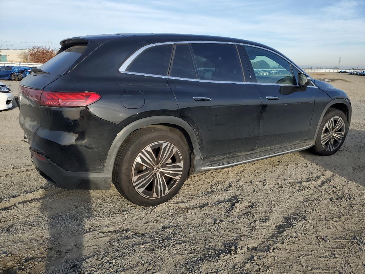 Image 3 of 2023 MERCEDES-BENZ EQS SUV 450+ 2023 with VIN 4JGDM2DB2PA003821
