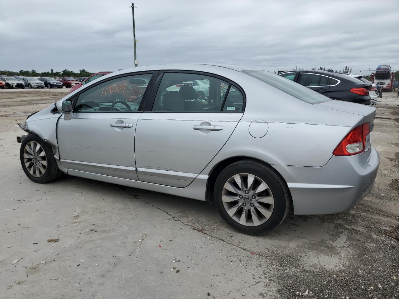 Obraz 2 z 2009 HONDA CIVIC EX 2009 z VIN 2HGFA16899H536059