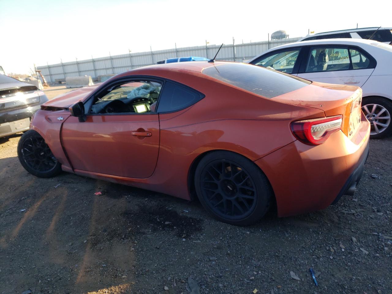 Image 2 of 2014 TOYOTA SCION FR-S  2014 with VIN JF1ZNAA10E9704634