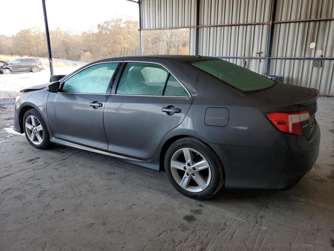 Image 2 of 2013 TOYOTA CAMRY L 2013 with VIN 4T1BF1FK4DU217907