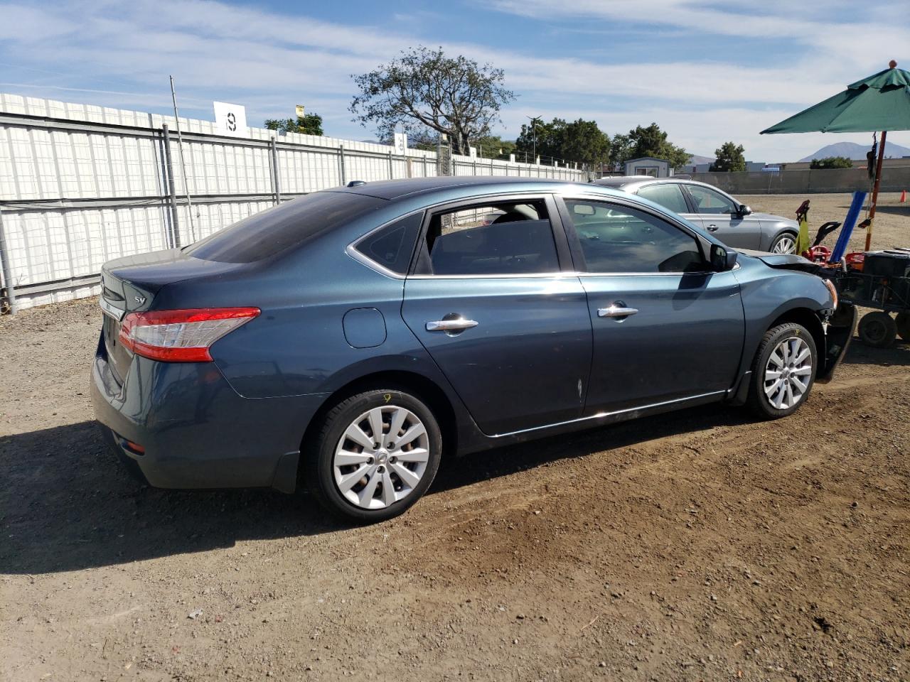 Obraz 3 z 2015 NISSAN SENTRA S 2015 z VIN 3N1AB7AP7FY233992