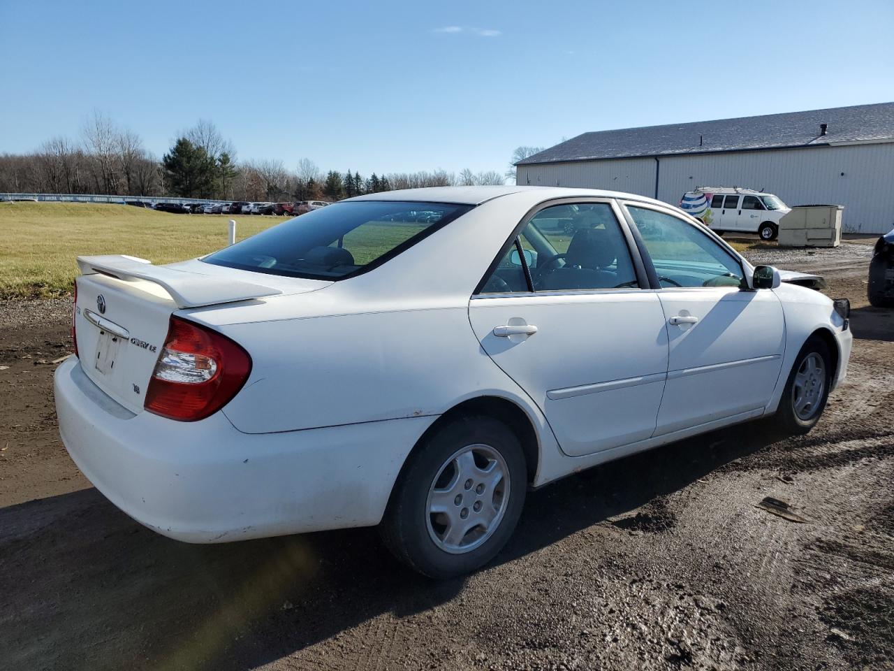 Изображение 3 2002 TOYOTA CAMRY LE 2002 с VIN 4T1BF32K22U030549