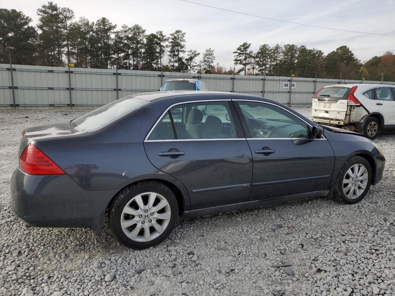 Image 3 of 2007 HONDA ACCORD SE 2007 with VIN 1HGCM66497A105110