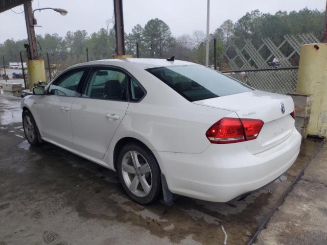 Obraz 2 z 2015 VOLKSWAGEN PASSAT S 2015 z VIN 1VWAT7A32FC108718