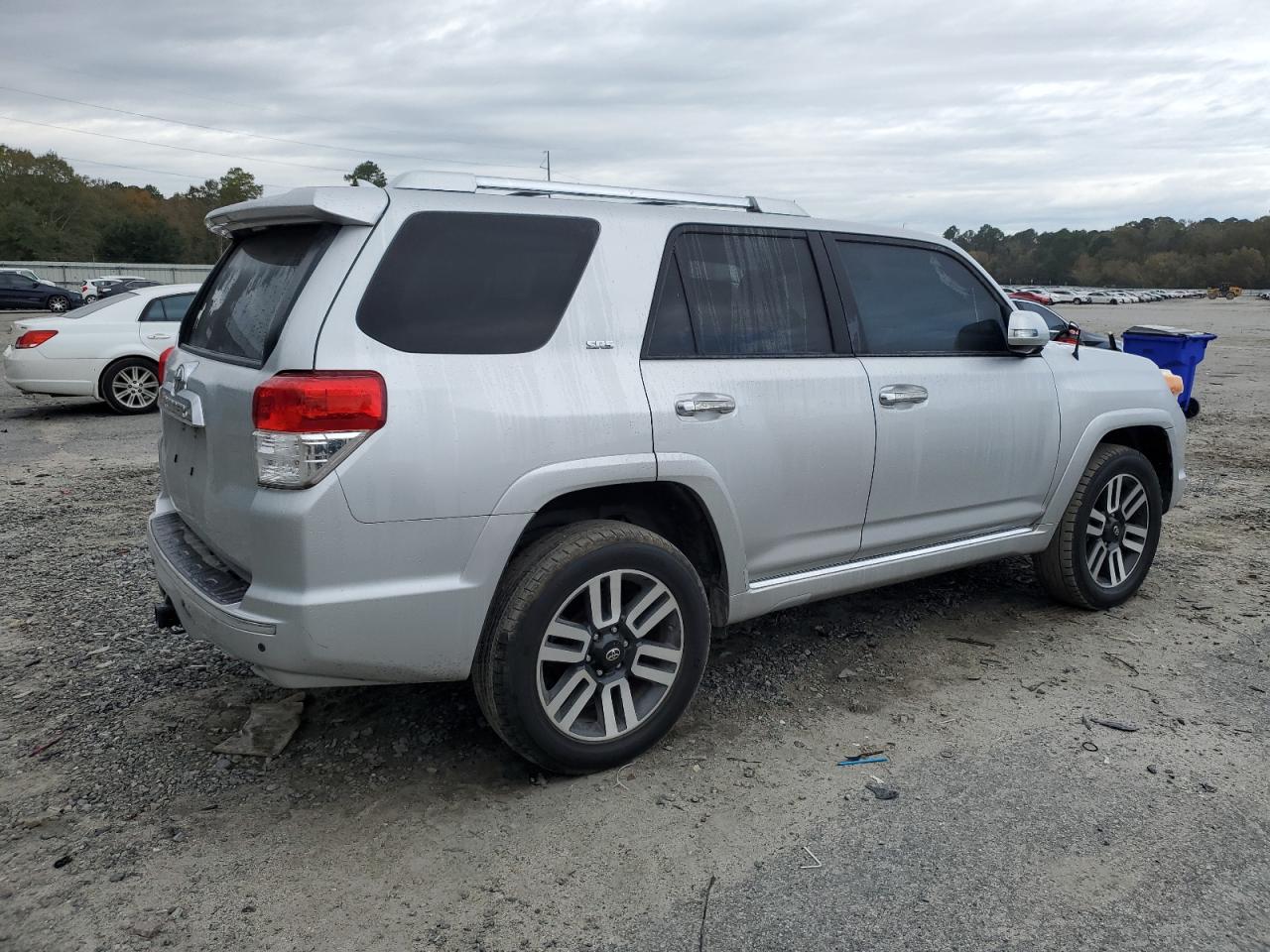 Image 3 of 2011 TOYOTA 4RUNNER SR5 2011 with VIN JTEBU5JR2B5075257