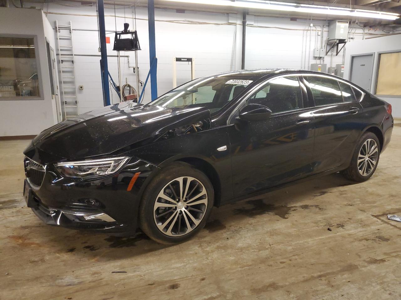 Image 1 of 2018 BUICK REGAL ESSENCE 2018 with VIN W04GP6SXXJ1155748