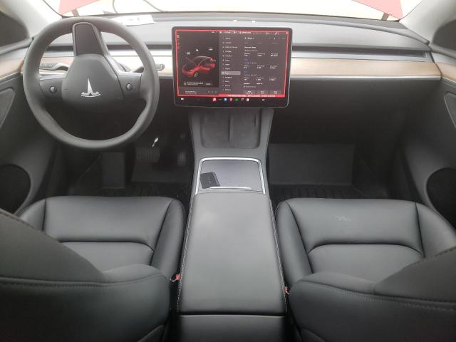 Obraz 3 z 2023 TESLA MODEL Y  2023 z VIN 7SAYGDEE7PA114082