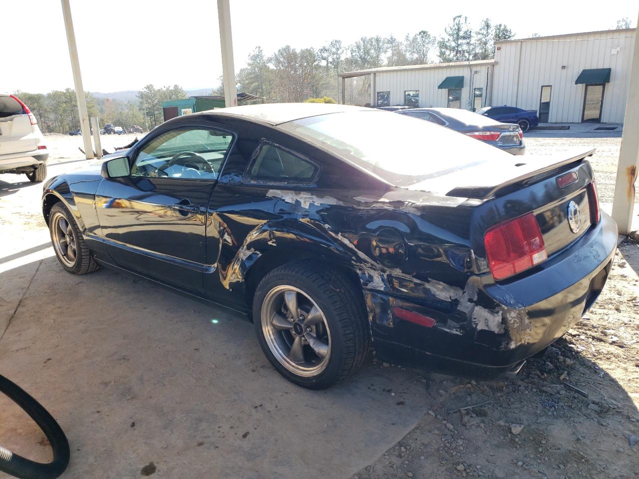 Image 2 of 2007 FORD MUSTANG GT 2007 with VIN 1ZVFT82HX75203023