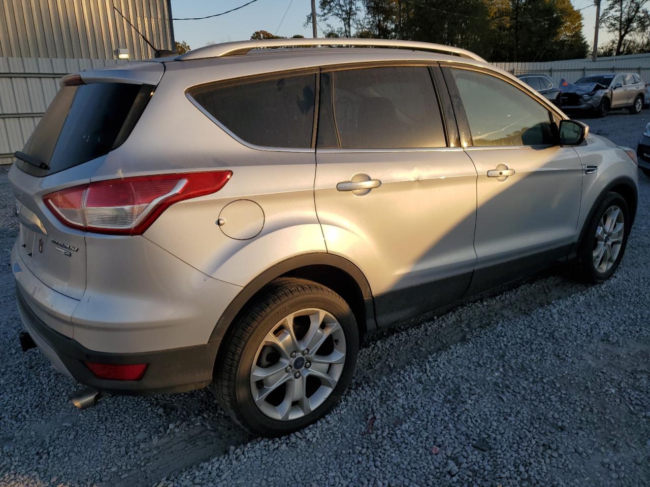 Image 3 of 2016 FORD ESCAPE TITANIUM 2016 with VIN 1FMCU9J9XGUA57811