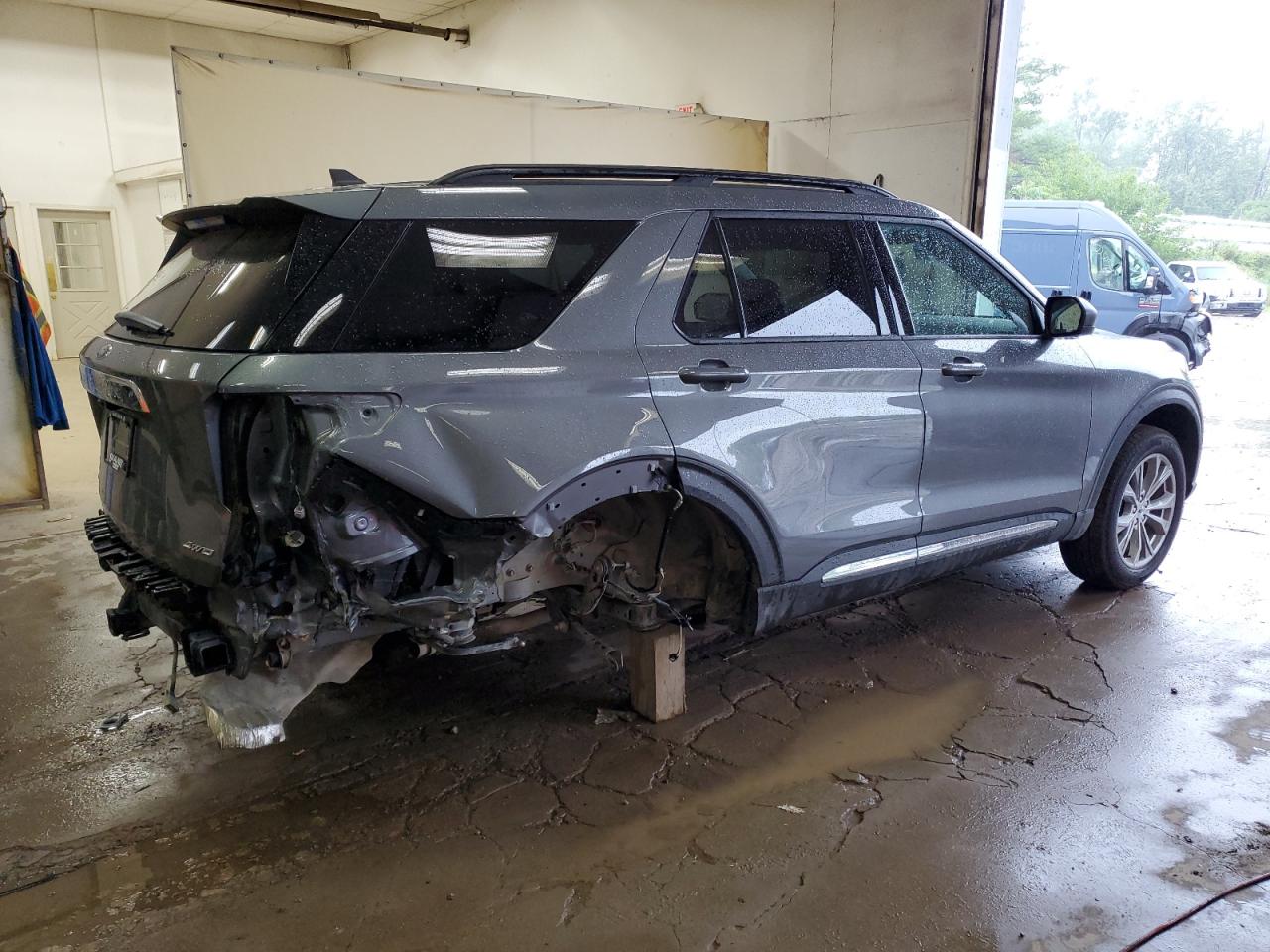 Obraz 3 z 2023 FORD EXPLORER XLT 2023 z VIN 1FMSK8DH6PGA55244
