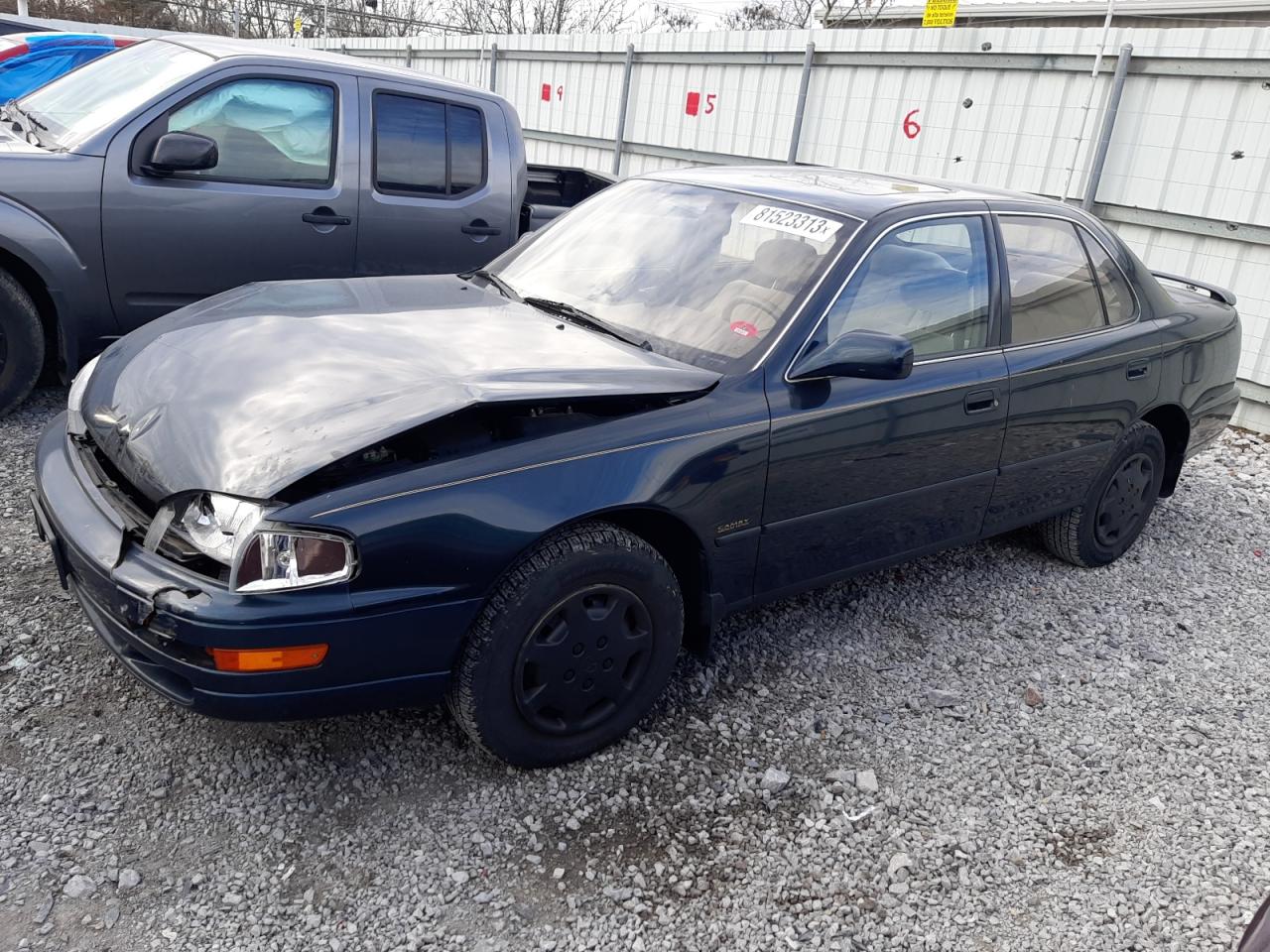 Obraz 1 z 1994 TOYOTA CAMRY LE 1994 z VIN 4T1SK12E0RU422661