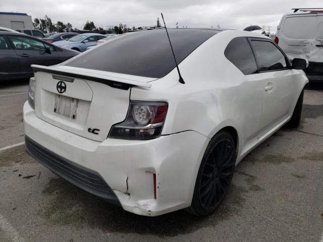 Изображение 3 2015 Toyota Scion 2015 с VIN JTKJF5C79F3095778