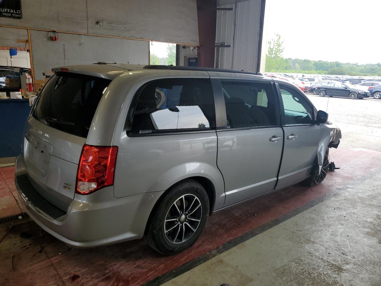 Image 3 of 2018 DODGE GRAND CARAVAN GT 2018 with VIN 2C4RDGEG2JR341286