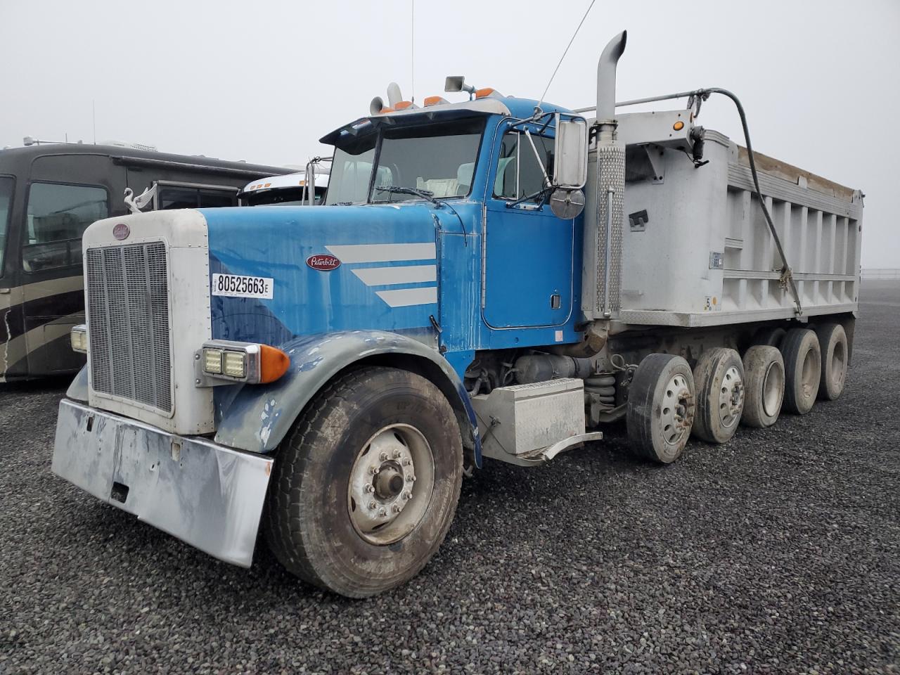 Image 2 of 2001 PETERBILT 378  2001 with VIN 1NPFL00X71N554048