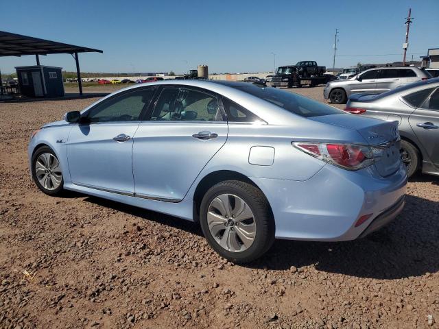 Image 2 of 2015 HYUNDAI SONATA HYBRID 2015 with VIN KMHEC4A48FA136249