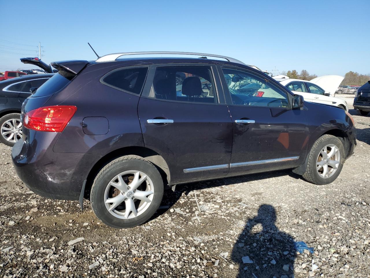 Image 3 of 2011 NISSAN ROGUE S 2011 with VIN JN8AS5MV4BW299014