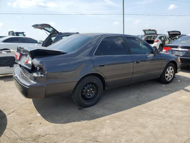 Изображение 3 2000 TOYOTA CAMRY CE 2000 с VIN 4T1BG22KXYU940921