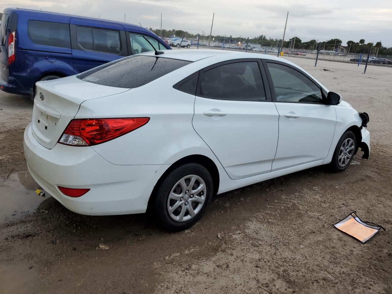 Obraz 3 z 2013 HYUNDAI ACCENT GLS 2013 z VIN KMHCT4AE2DU535914