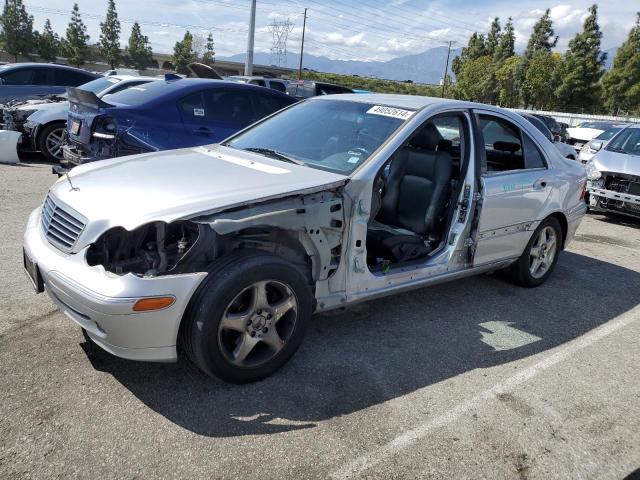 Image 1 of 2002 MERCEDES-BENZ C 240 2002 with VIN WDBRF61J72F265450