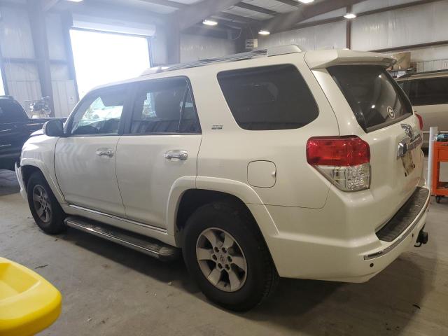 Изображение 2 2011 TOYOTA 4RUNNER SR5 2011 с VIN JTEZU5JR0B5016819