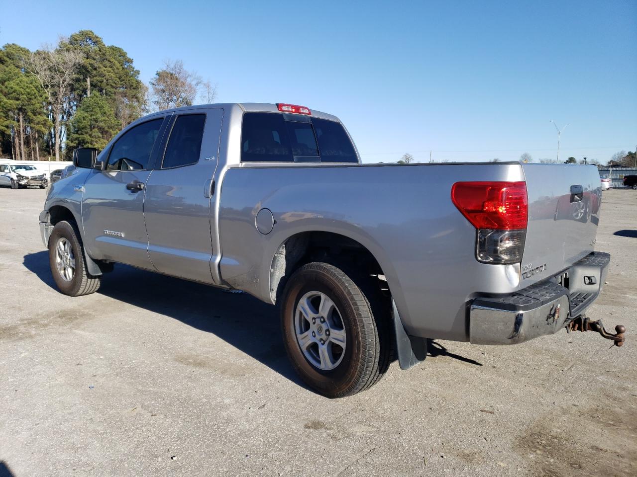 Obraz 2 z 2008 TOYOTA TUNDRA DOUBLE CAB 2008 z VIN 5TFBV54148X058853
